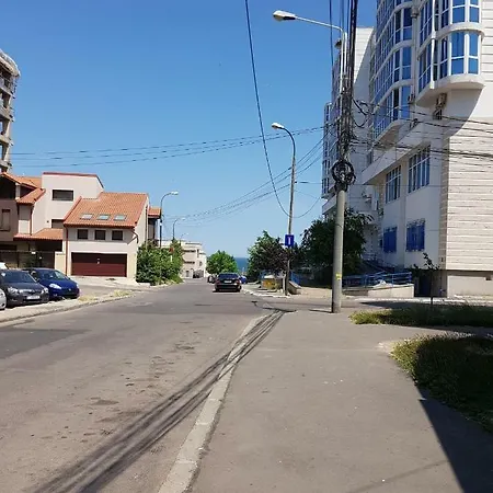 Lägenhet Trandafirul Constanţa